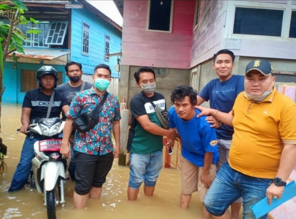 Terjang Banjir, Tim Elang Amankan Pelaku Bongkar Toko