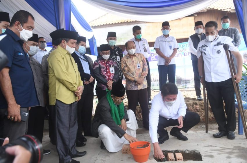  Gubernur Sumsel Melakukan Peletakan Batu Pertama Pembangunan Masjid Jamik Tjik Luwi Al – Murhaniah