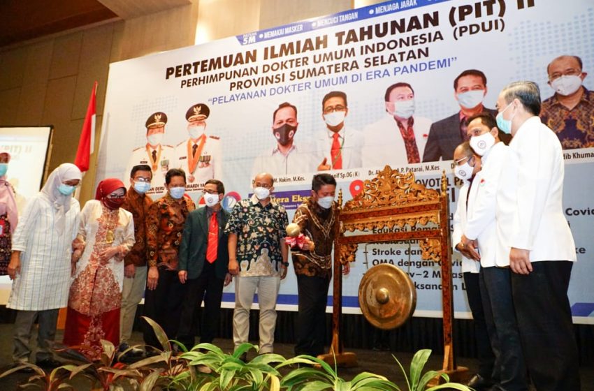  Gubernur Sumsel Buka Pertemuan Tahunan  Persatuan Dokter Umum Indonesia