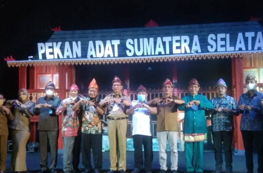  Kadisbudpar Tutup Acara Pekan Adat Ke-II Sumatera Selatan Tahun 2021