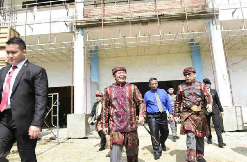  Gubernur Sumsel Tinjau Gedung Olahraga (GOR) Megang di Kota Lubuk Linggau