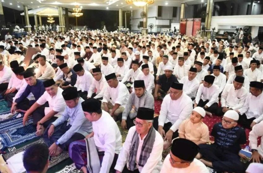  Gubernur Sumsel Awali Ramadan dengan Tarawih dan Pengajian